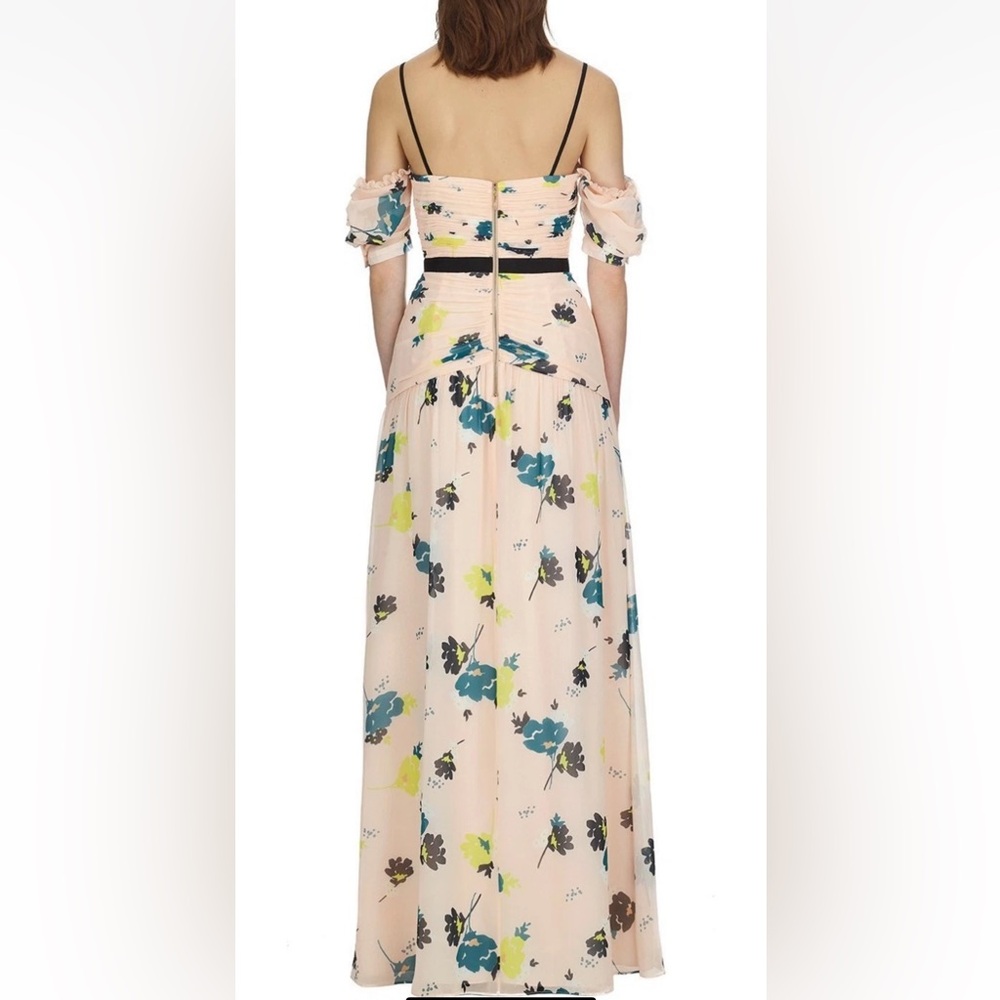 Floral Print Dress with Black Accents - Picture 2 of 10